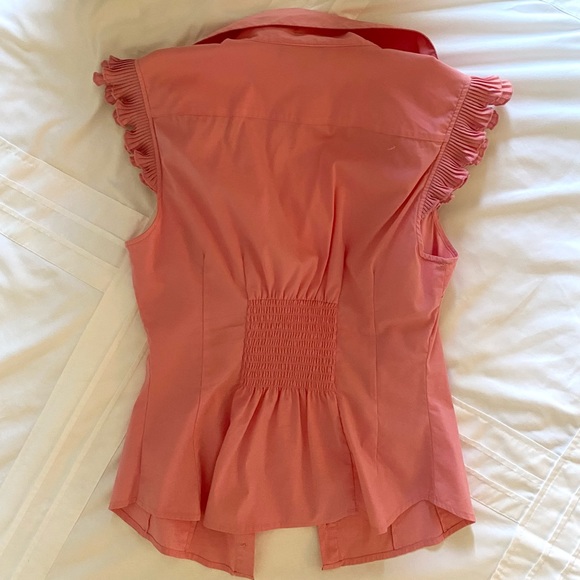 Bebe Sleeveless Top Shirt with ruffles in Pink - Picture 2 of 3